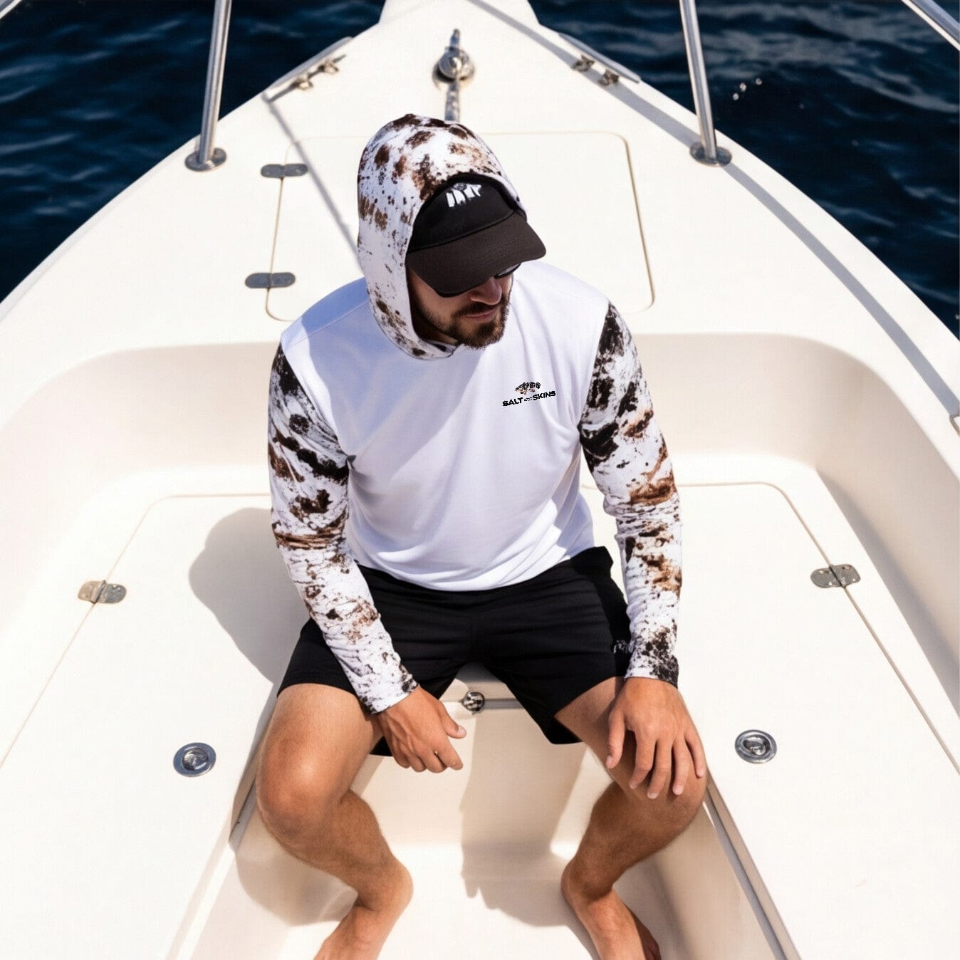 Salt Skins Men's Performance Hoodie Black Grouper II Captian's Series Men's Ultimate Performance Long Sleeve Fishing Shirt