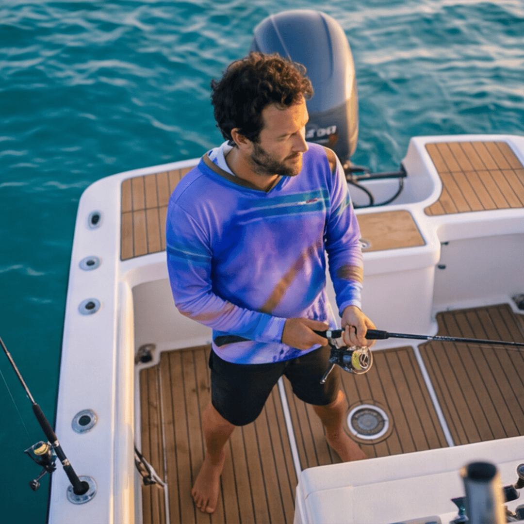 Salt Skins Men's Long Sleeve Hoodie Parrot Reef Dweller Men's Ultimate Performance Long Sleeve Fishing Hoodie