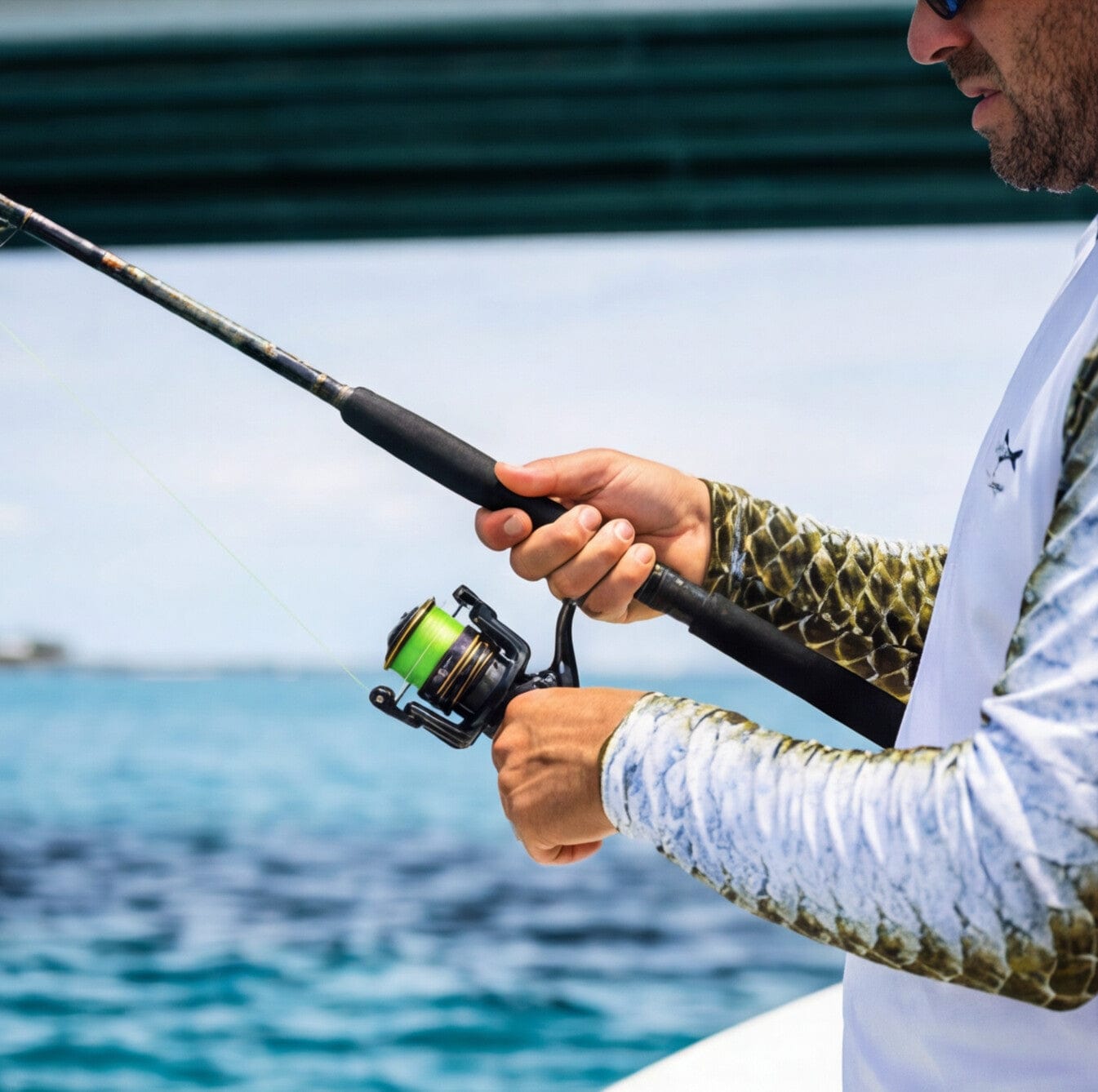 Salt Skins Men's Performance Hoodie Tarpon Slayer II Men's Ultimate Performance Long Sleeve Fishing Shirt